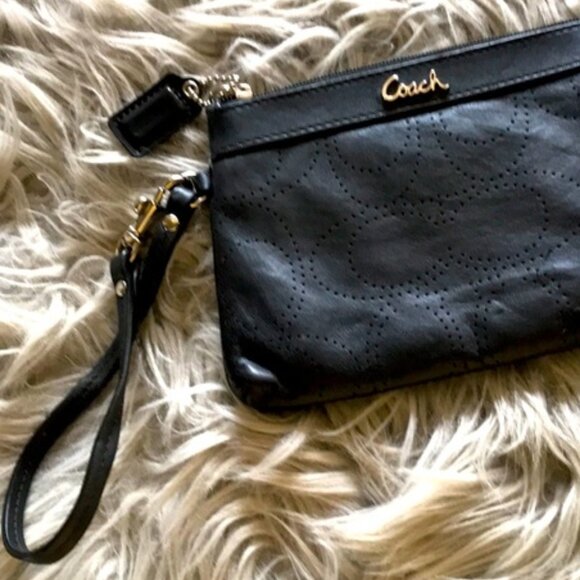 Coach Leather Wristlet Black Approx. 6.5" x 4.5" - Picture 2 of 4